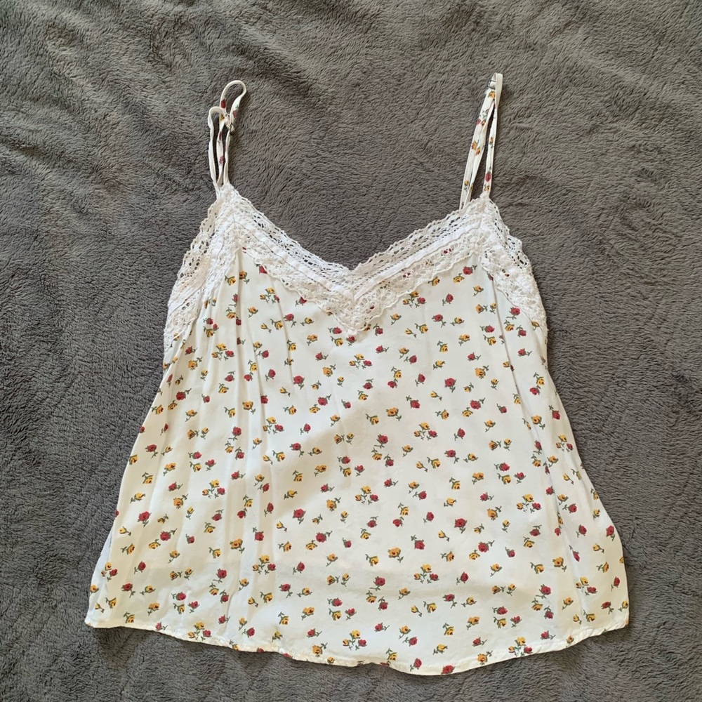 Hollister Floral Tank